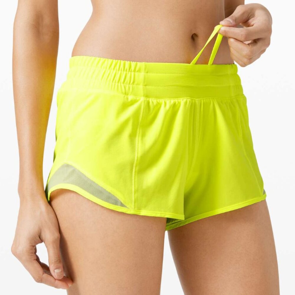 Lululemon Hotty Hot Short II *2.5" - Highlight Yellow